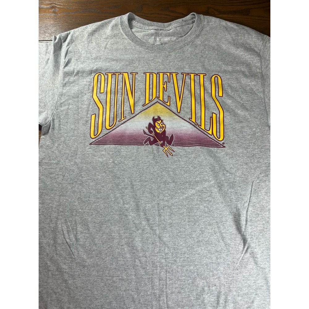 NEW Men's Captivating NCAA Arizona State Sun Devils Graphic Logo T-Shirt Gray L